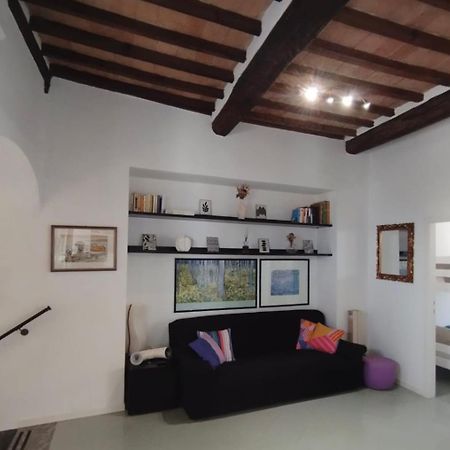 Historic Center Apartment With Private Garage Montalcino Buitenkant foto